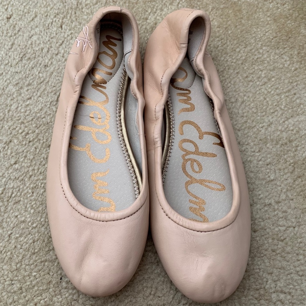 NEW nude leather ballet flats